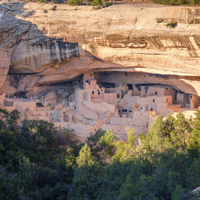 Cliff dwellings in Colorado's Mesa Verde National Park